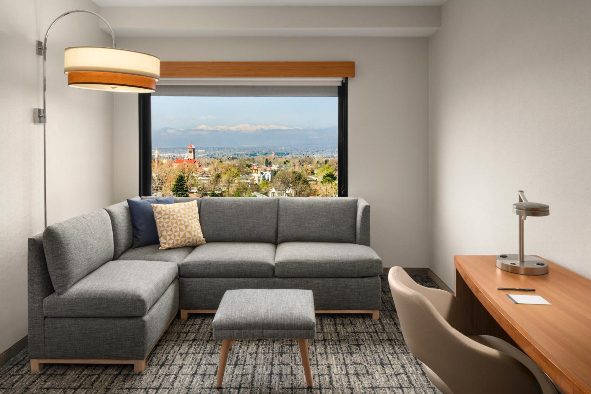 Hyatt Place Denver Cherry Creek Экстерьер фото