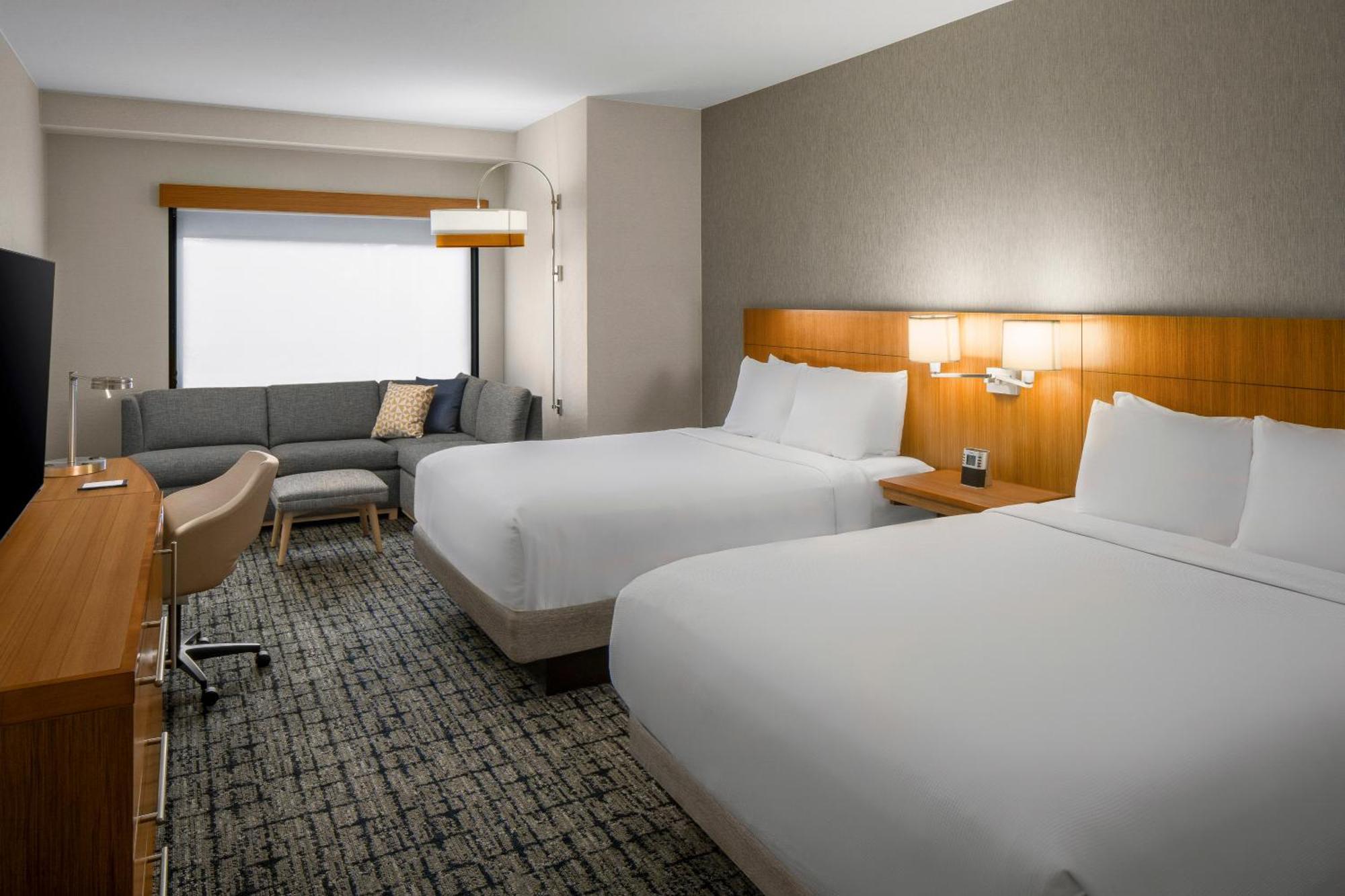 Hyatt Place Denver Cherry Creek Экстерьер фото