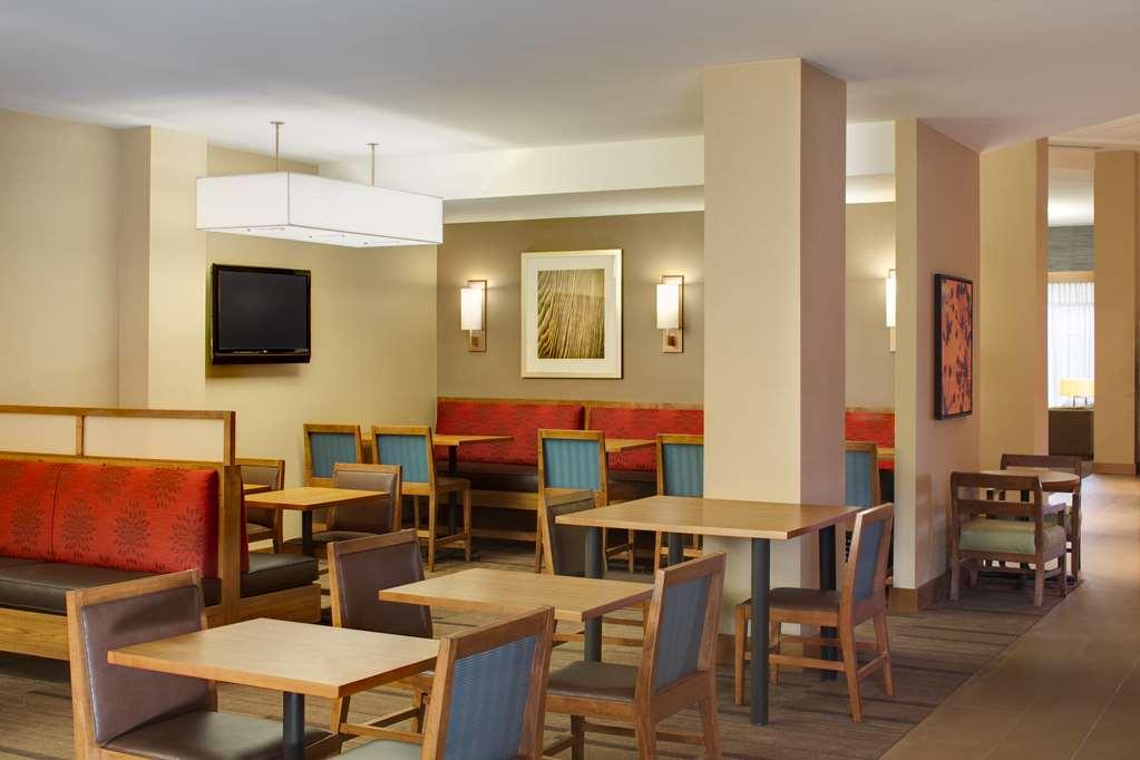 Hyatt Place Denver Cherry Creek Ресторан фото
