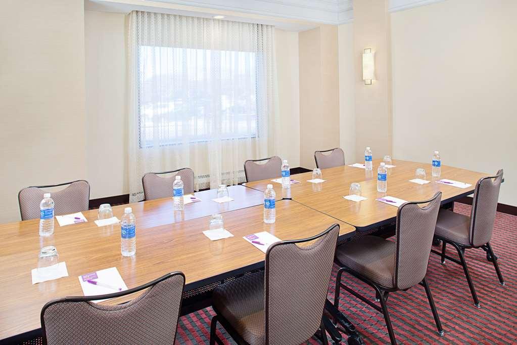 Hyatt Place Denver Cherry Creek Удобства фото